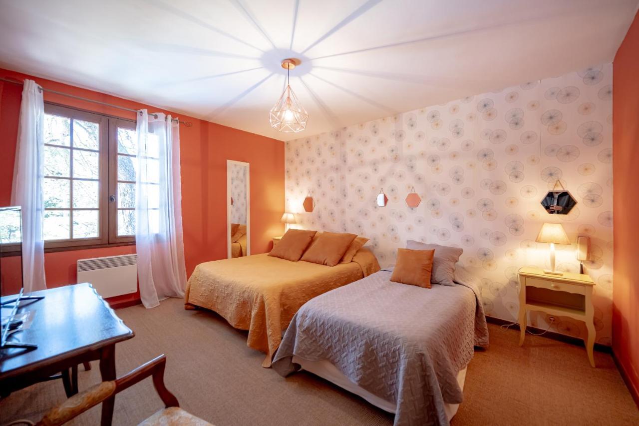 La Maison Du Rouge Gorge - Charmante Maison Climatisee Avec Piscine Pontevès Eksteriør billede